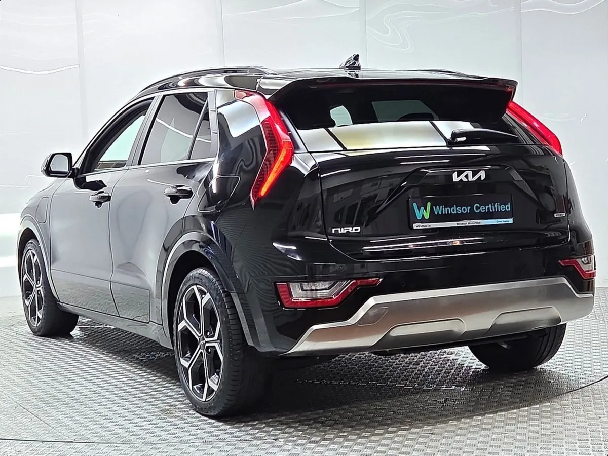 Kia Niro SUV, Petrol Plug-in Hybrid, 2023, Black