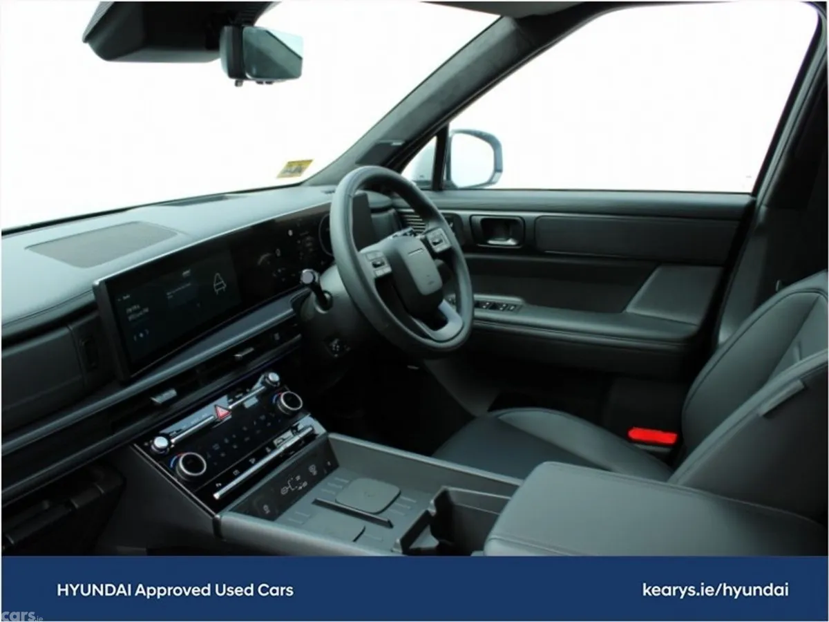 Hyundai Santa Fe SUV, Petrol Plug-in Hybrid, 2026, White