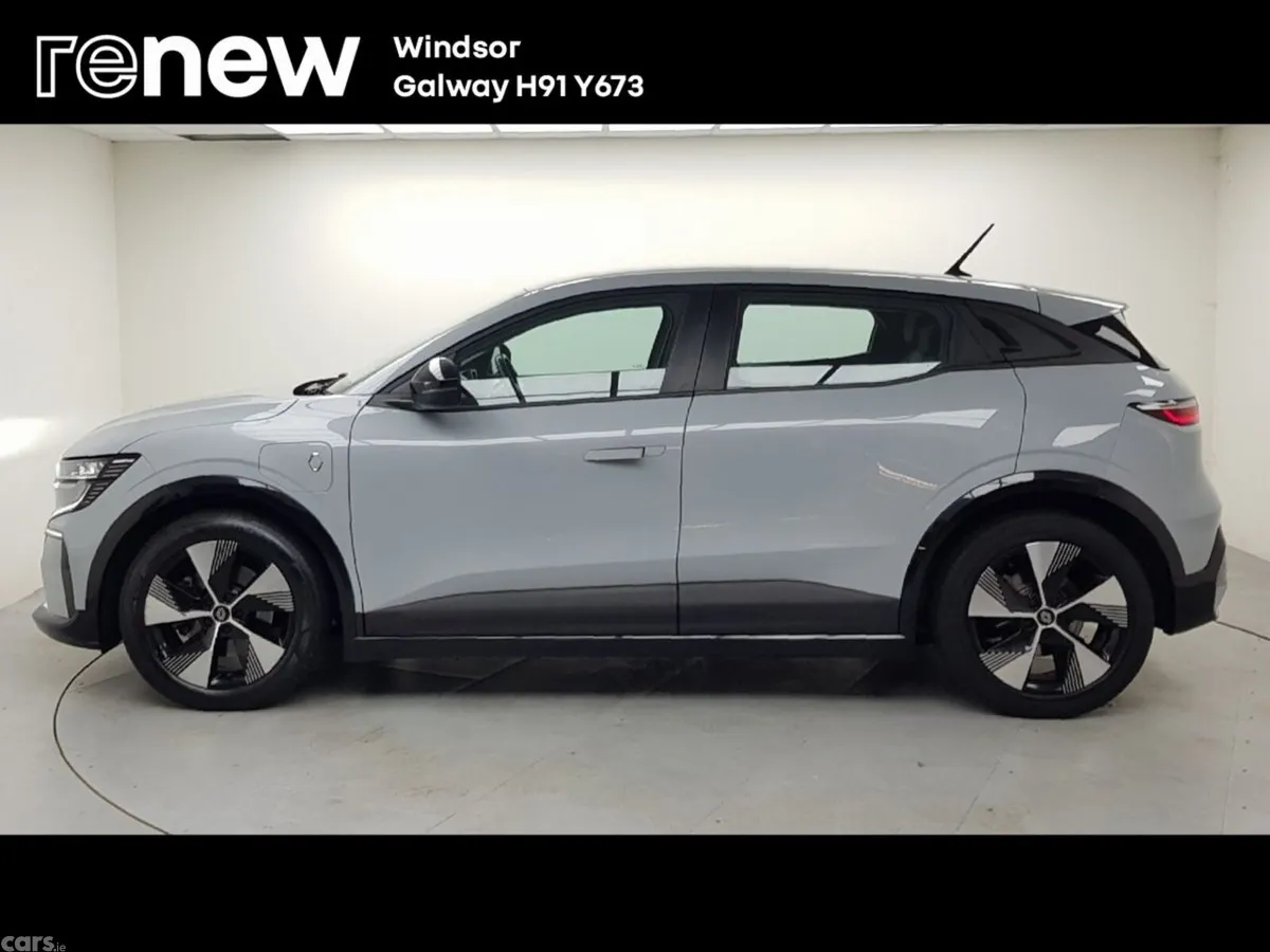 Renault Megane E-Tech Hatchback, Electric, 2023, Grey