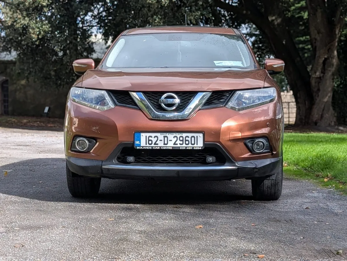 Nissan X-Trail SUV, Diesel, 2016, Orange