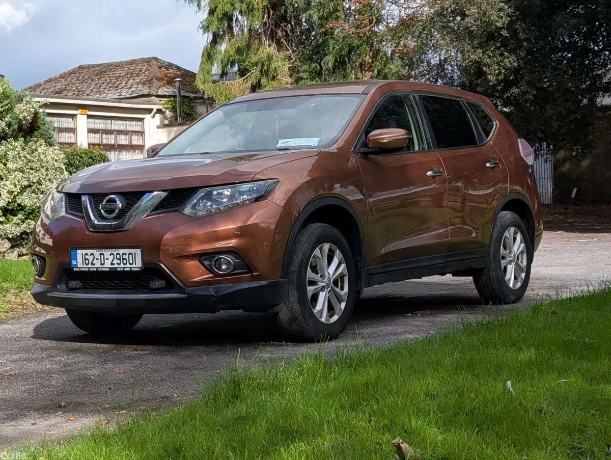 Nissan X-Trail SUV, Diesel, 2016, Orange