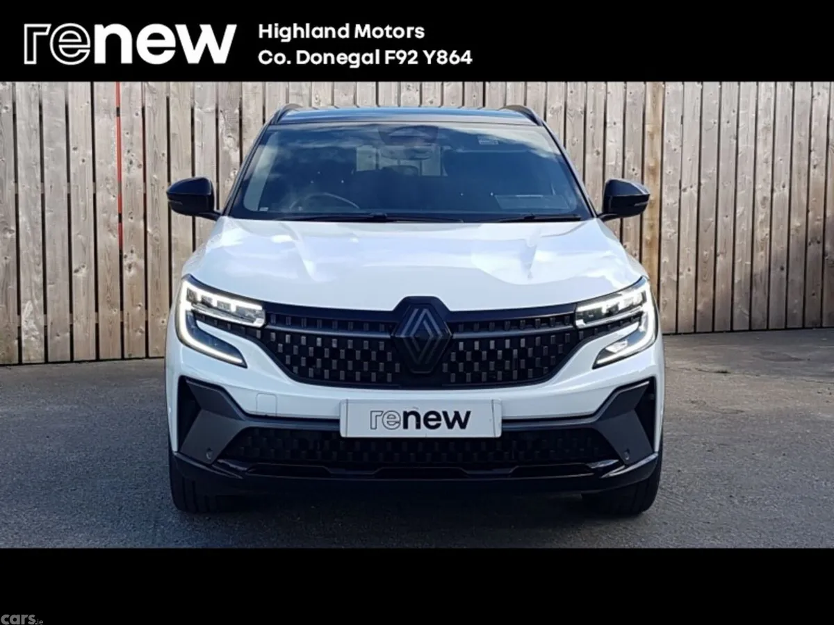 Renault Austral SUV, Petrol Hybrid, 2023, White