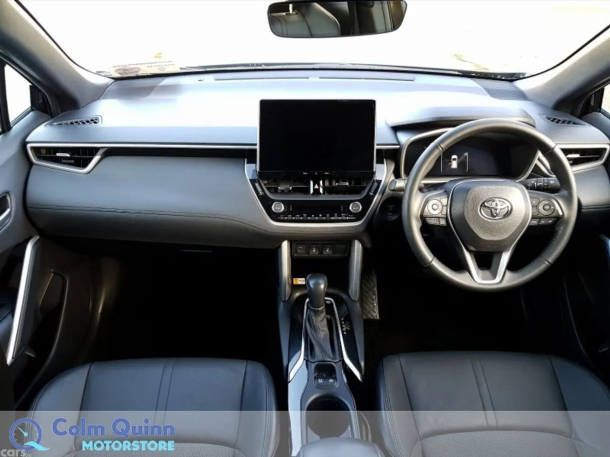 Toyota Corolla Cross Hatchback, Petrol Hybrid, 2024, Black