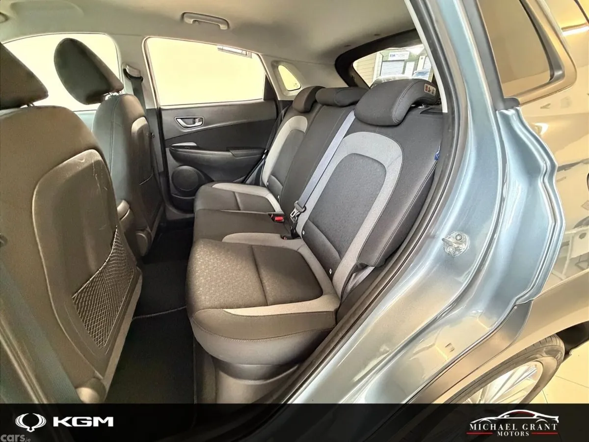 Hyundai KONA MPV, Petrol, 2019, Grey
