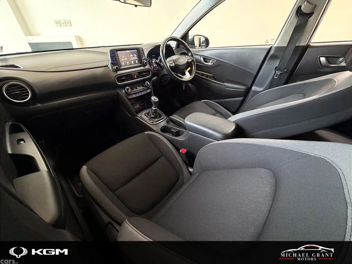 Hyundai KONA MPV, Petrol, 2019, Grey