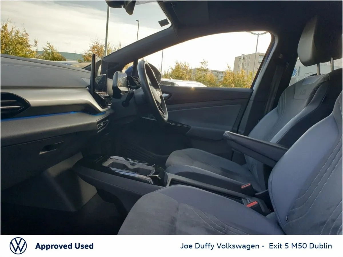 Volkswagen ID.4 Estate, Electric, 2023, Blue