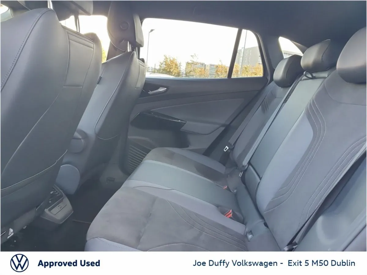 Volkswagen ID.4 Estate, Electric, 2023, Blue
