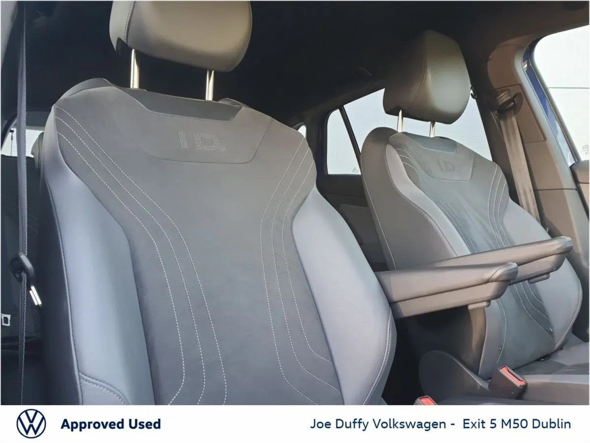 Volkswagen ID.4 Estate, Electric, 2023, Blue
