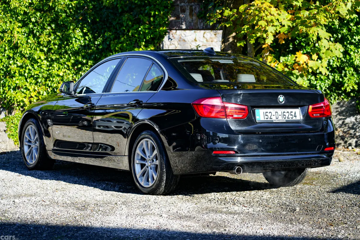 BMW 3-Series Saloon, Diesel, 2015, Black