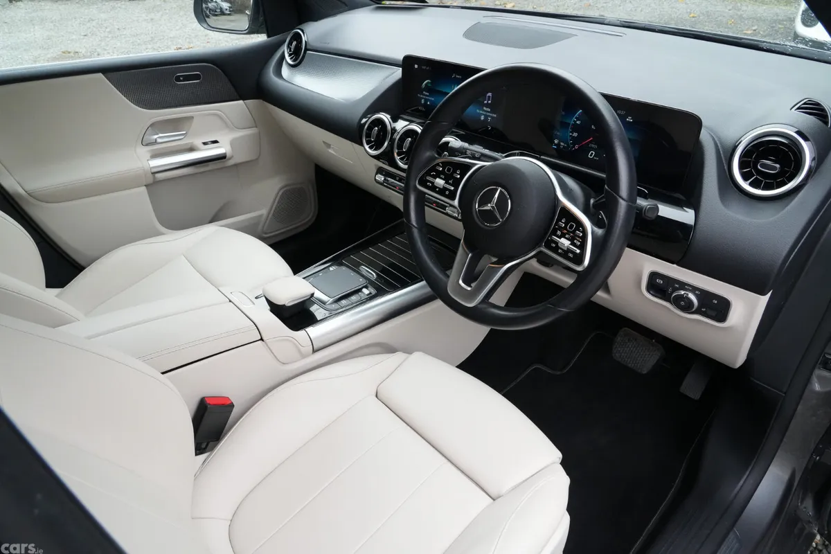 Mercedes-Benz B-Class MPV, Diesel, 2023, Grey