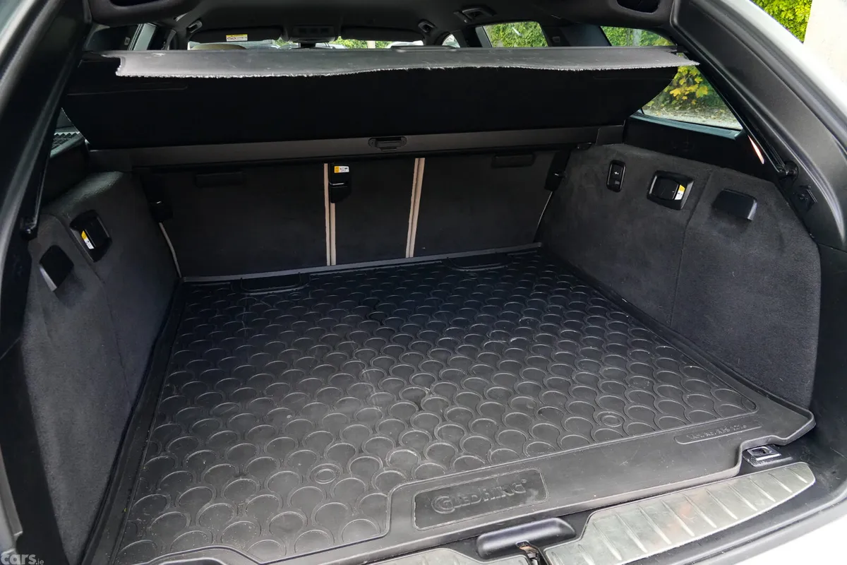 BMW 5-Series Estate, Diesel, 2016, Silver