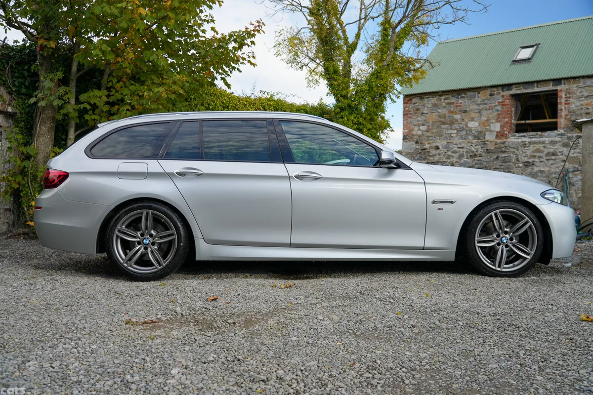 BMW 5-Series Estate, Diesel, 2016, Silver