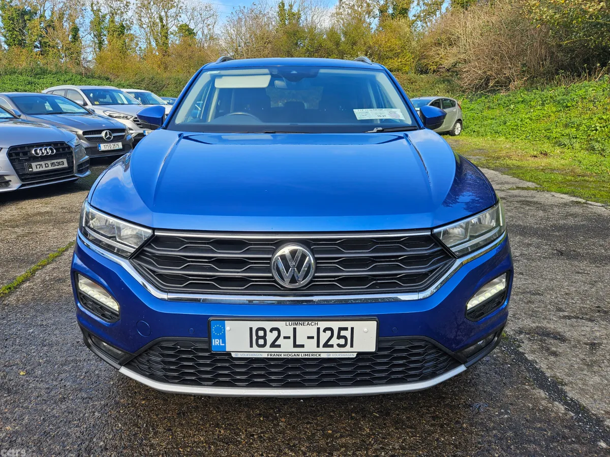Volkswagen T-Roc SUV, Diesel, 2018, Blue