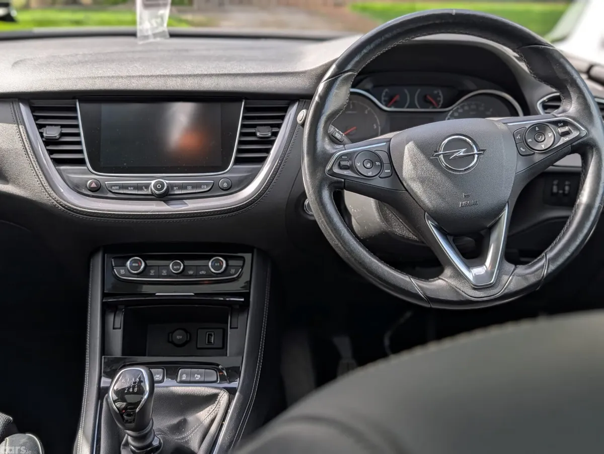 Opel Crossland X SUV, Diesel, 2018, Blue