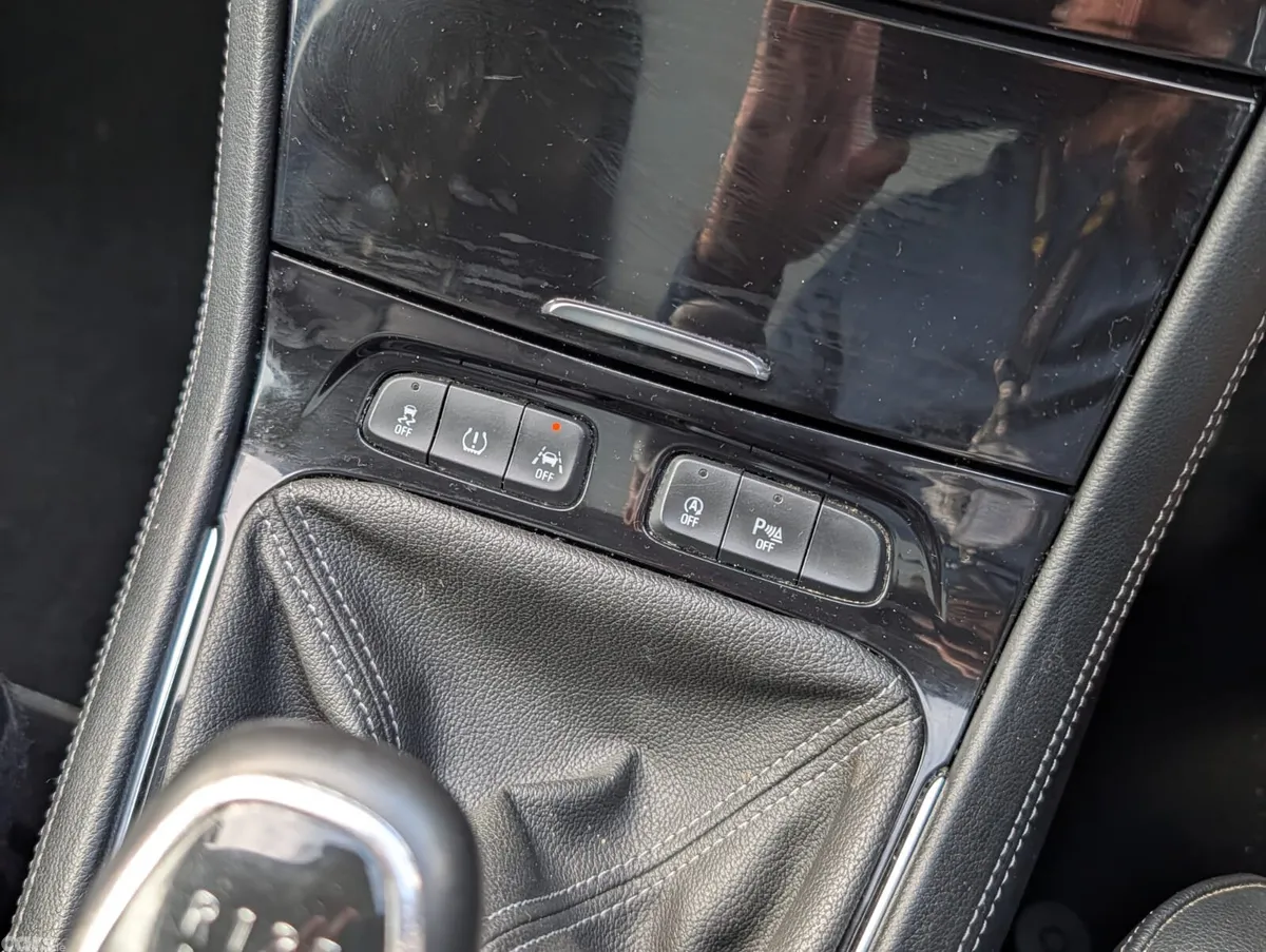 Opel Crossland X SUV, Diesel, 2018, Blue