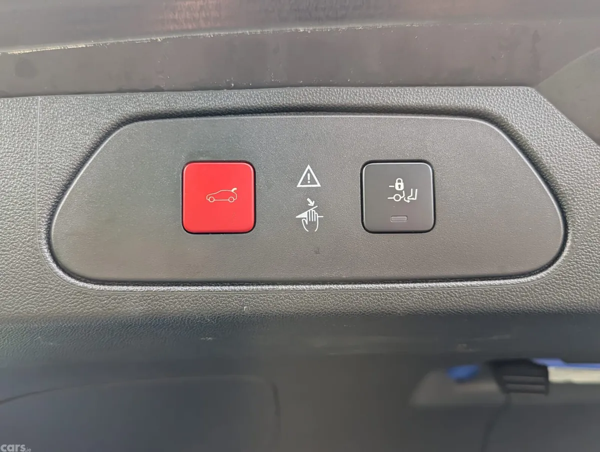 Opel Crossland X SUV, Diesel, 2018, Blue