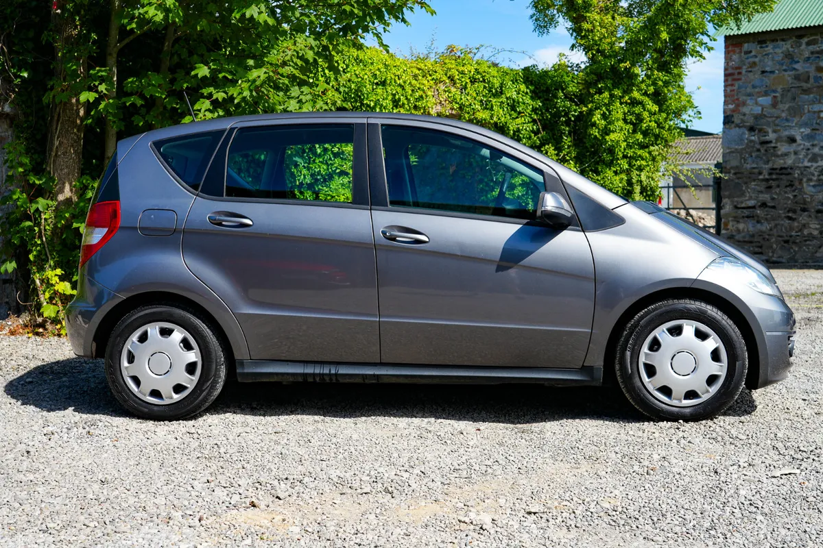 Mercedes-Benz A-Class Hatchback, Diesel, 2012, Grey