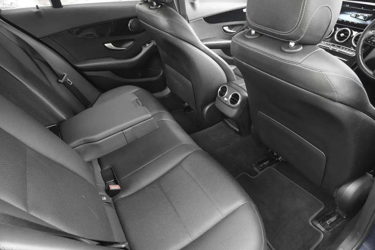 Mercedes-Benz C-Class Saloon, Diesel, 2019, Blue