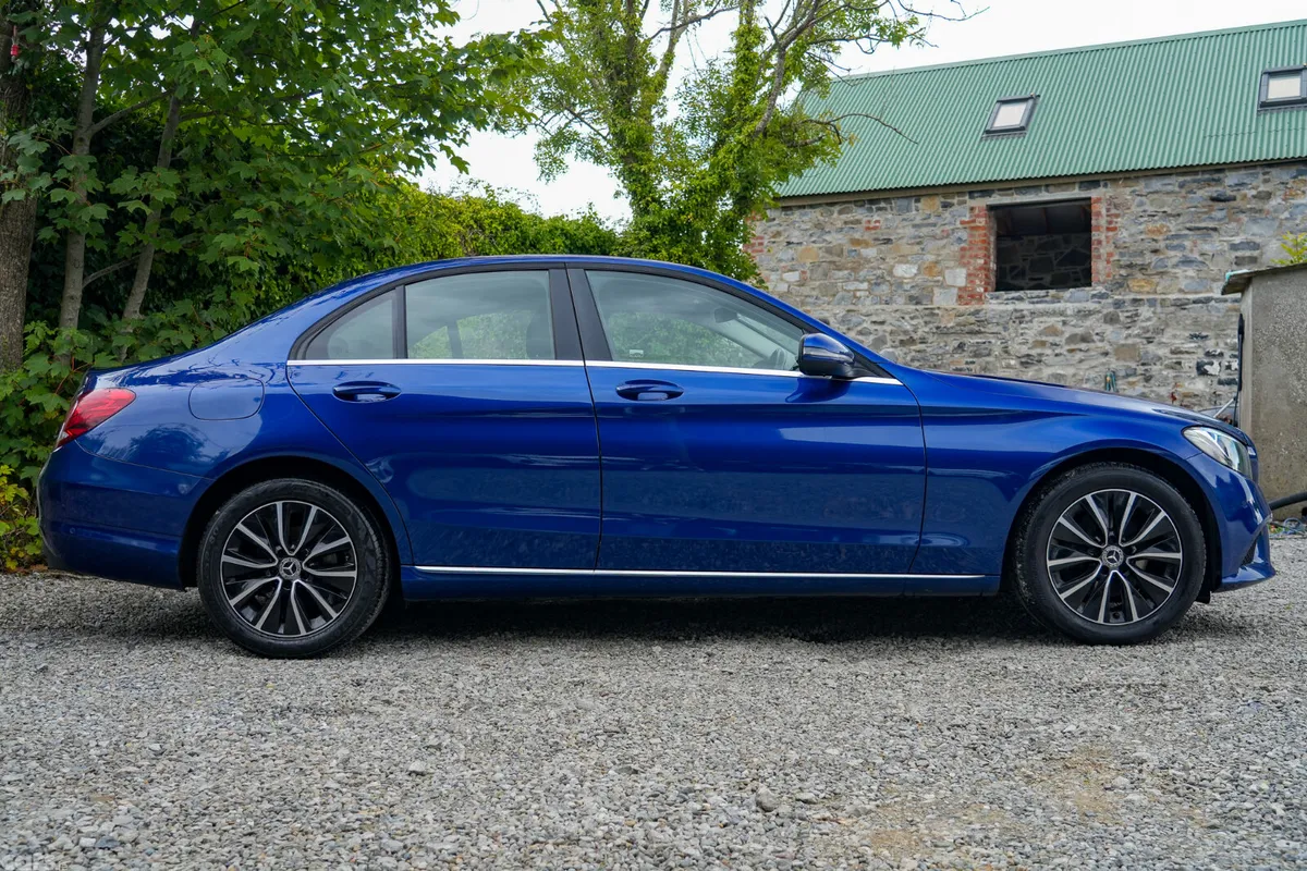 Mercedes-Benz C-Class Saloon, Diesel, 2019, Blue