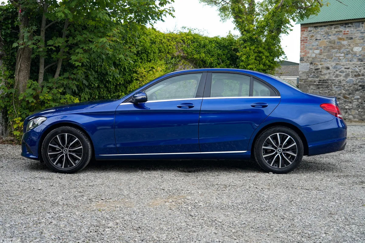 Mercedes-Benz C-Class Saloon, Diesel, 2019, Blue