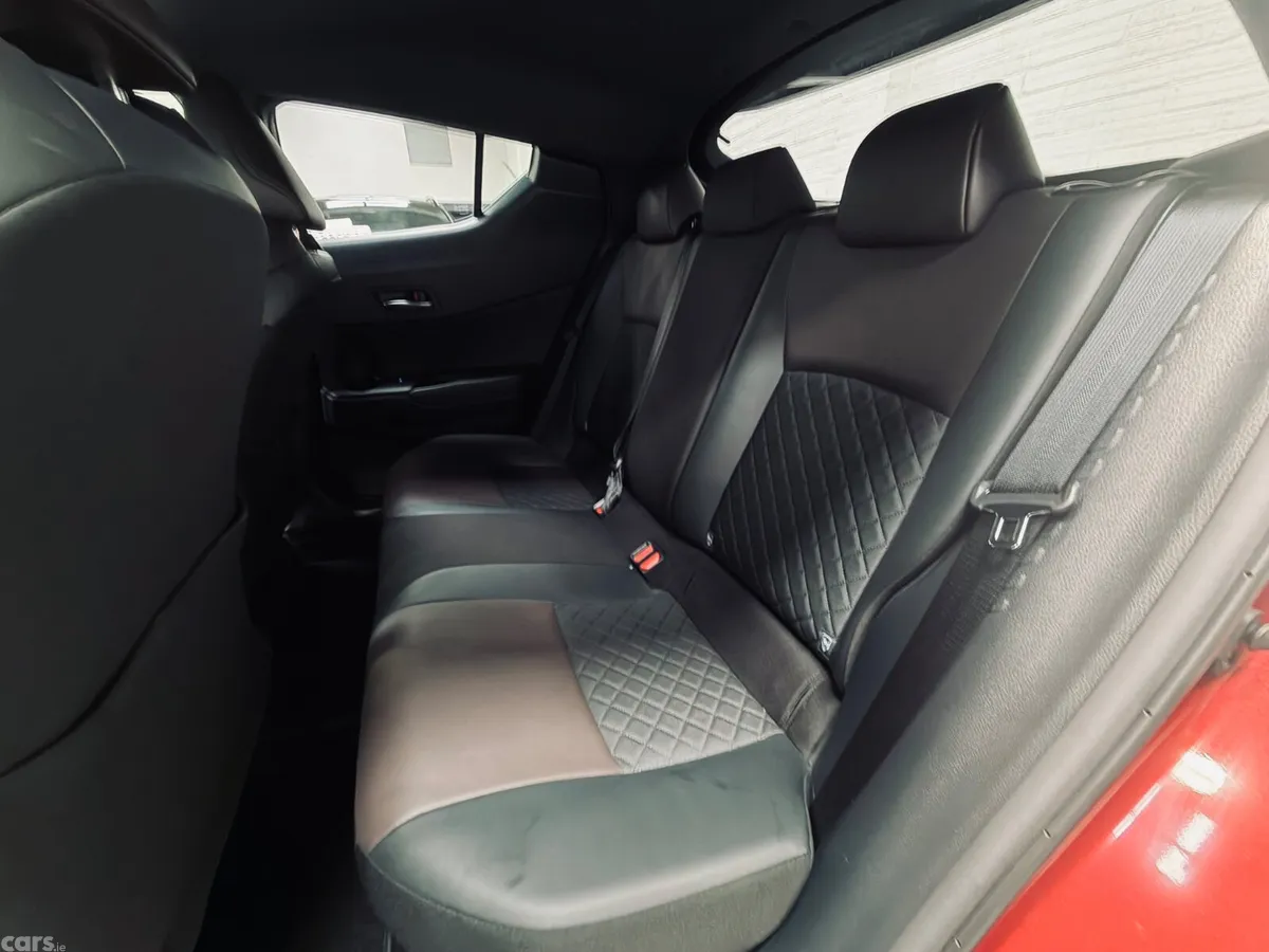 Toyota C-HR SUV, Petrol Hybrid, 2019, Red