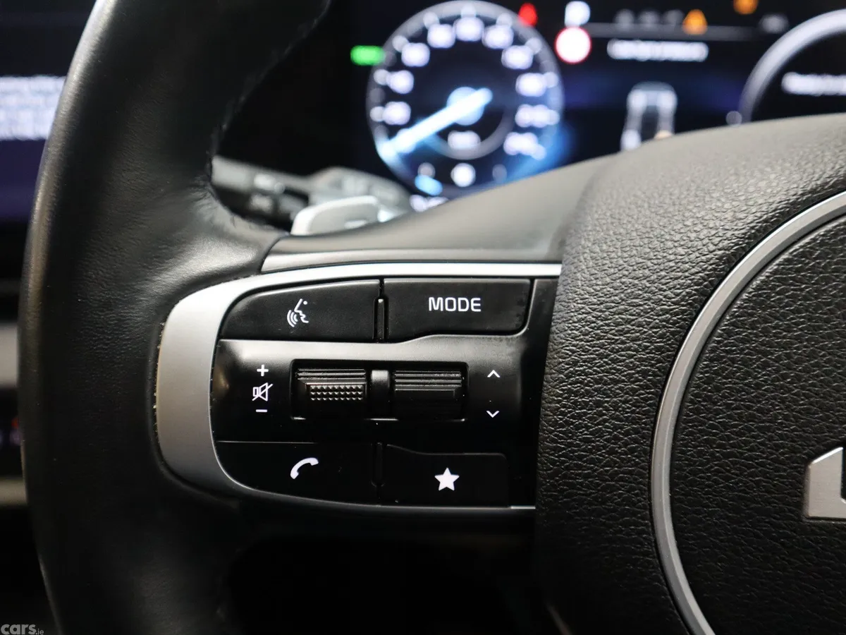 Kia Sportage SUV, Petrol Hybrid, 2024, Grey