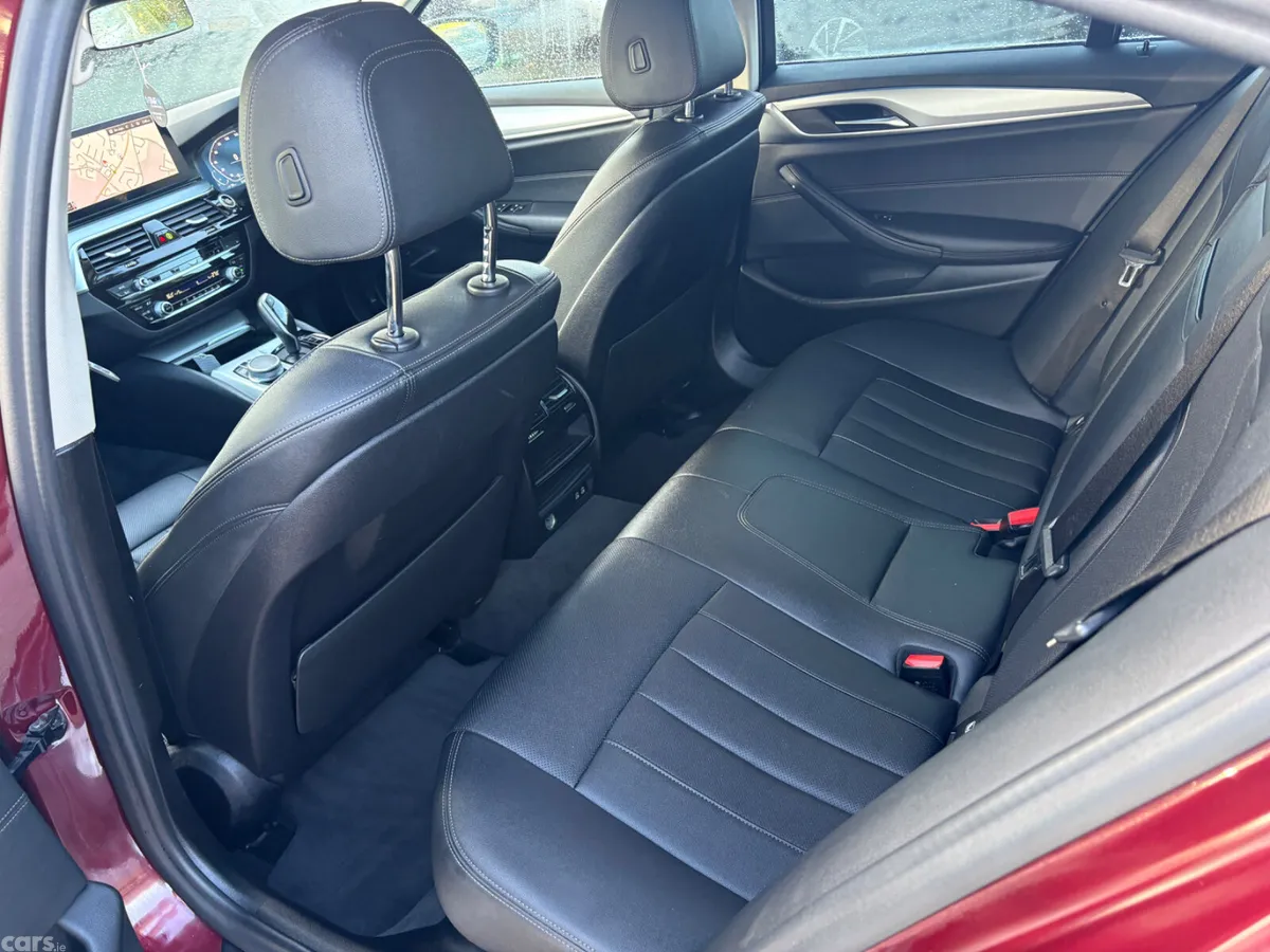 BMW 5-Series Saloon, Petrol Hybrid, 2022, Red