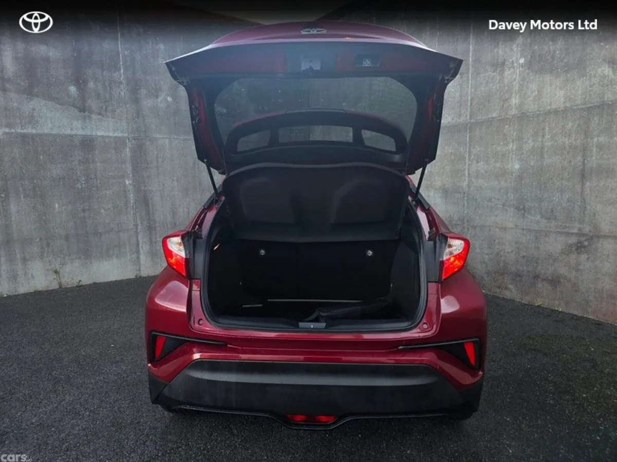 Toyota C-HR SUV, Petrol Hybrid, 2019, Red