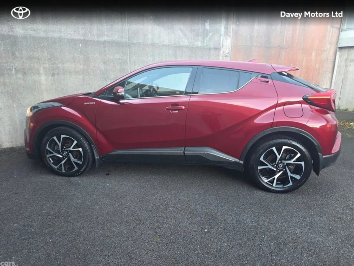Toyota C-HR SUV, Petrol Hybrid, 2019, Red