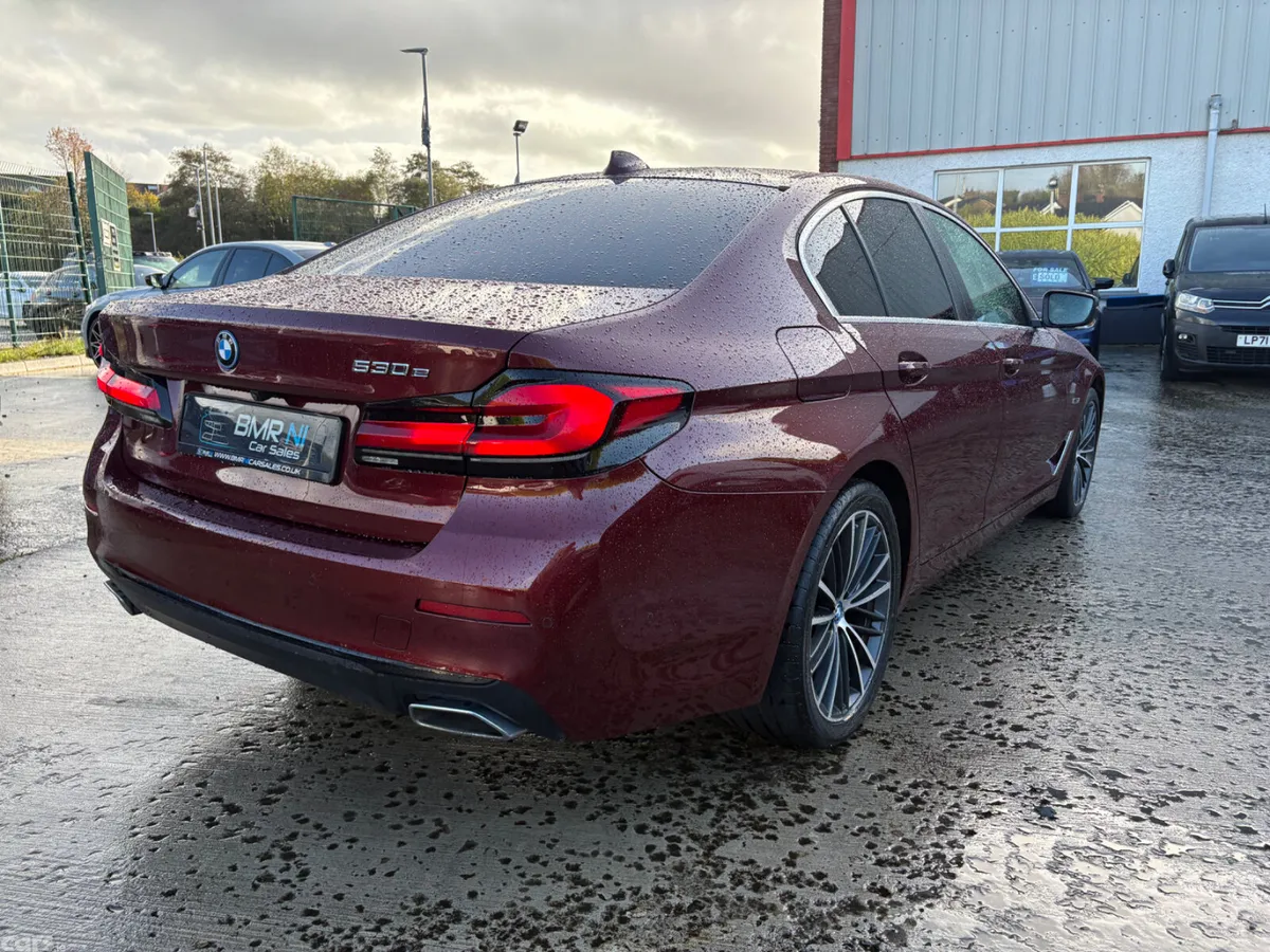 BMW 5-Series Saloon, Petrol Hybrid, 2022, Red