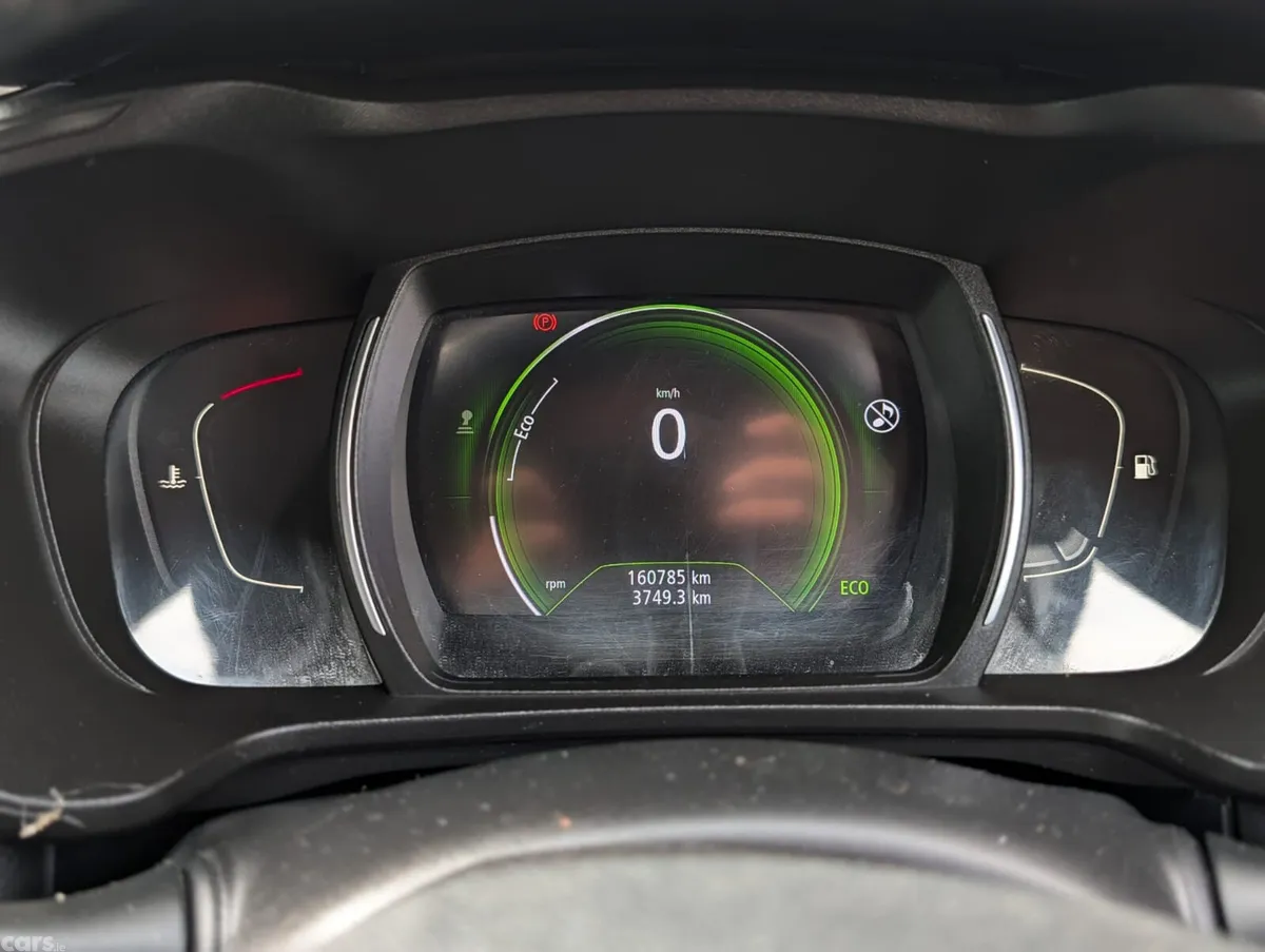 Renault Kadjar SUV, Diesel, 2018, Grey