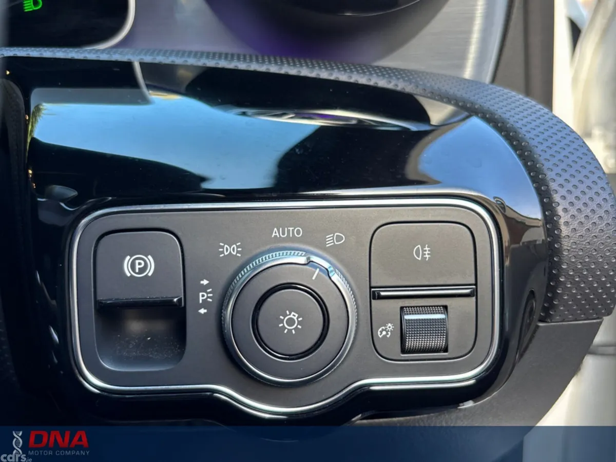 Mercedes-Benz A-Class Hatchback, Petrol, 2018, White
