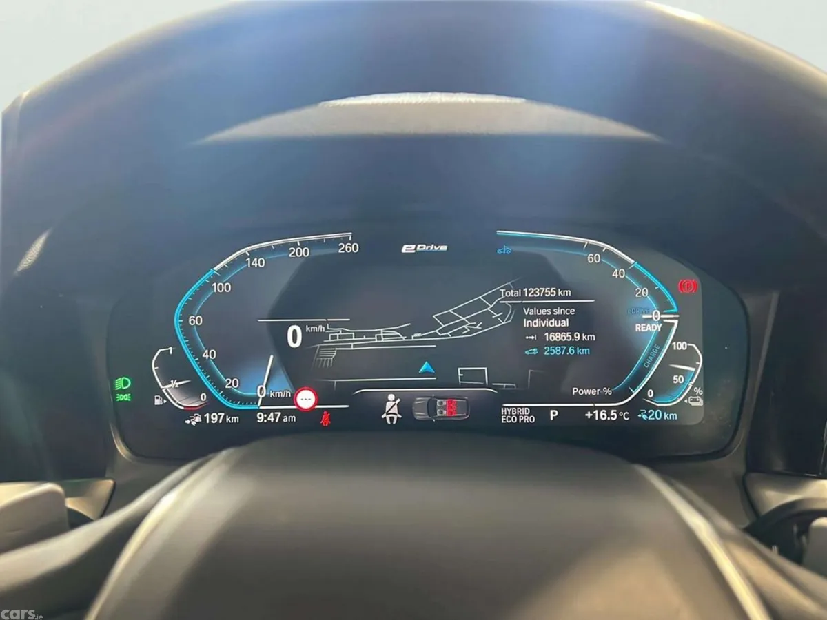 BMW 3-Series Estate, Petrol Hybrid, 2021, Grey