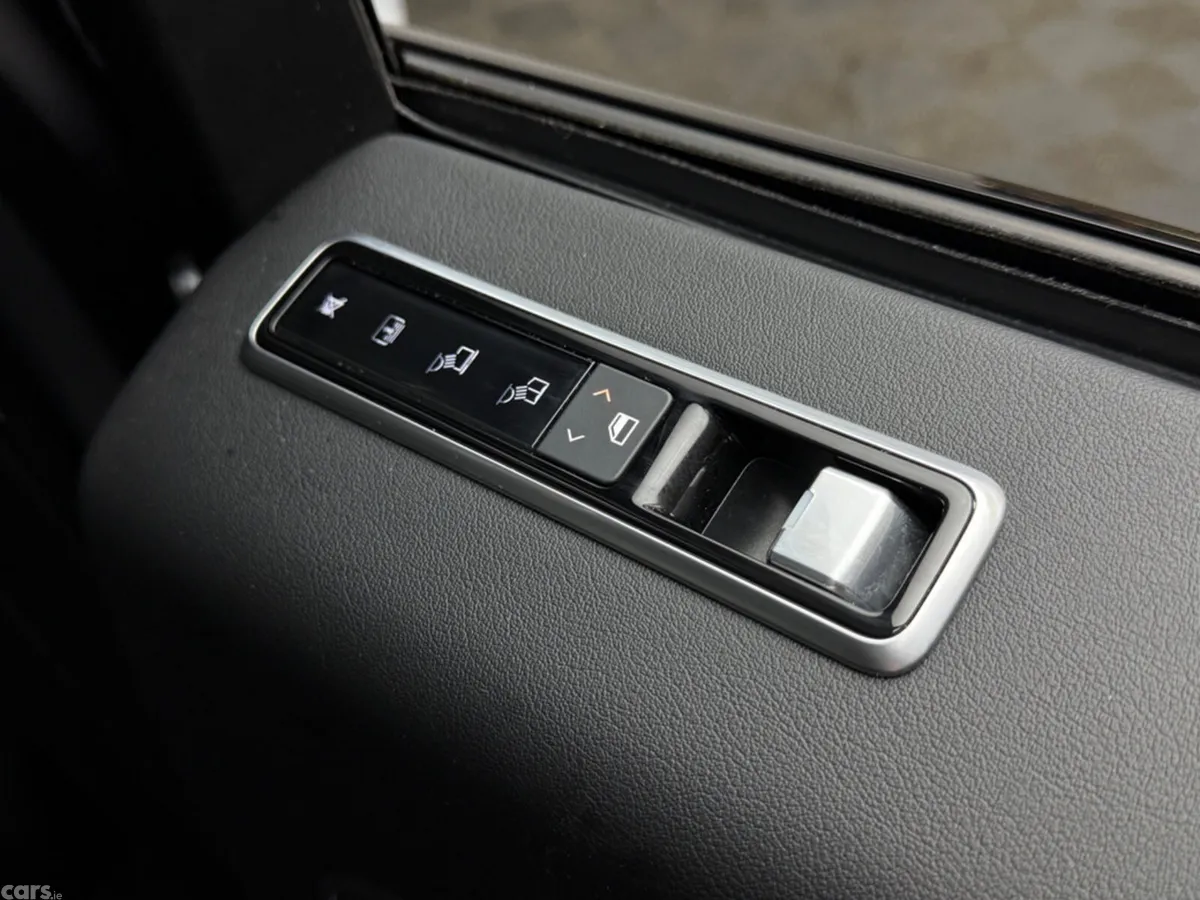 Land Rover Range Rover SUV, Petrol Plug-in Hybrid, 2021, Grey