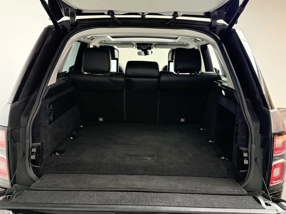 Land Rover Range Rover SUV, Petrol Plug-in Hybrid, 2021, Grey