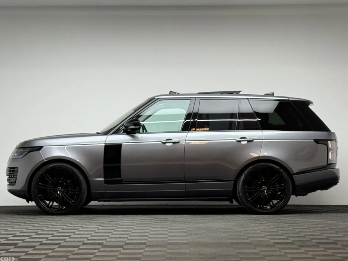 Land Rover Range Rover SUV, Petrol Plug-in Hybrid, 2021, Grey