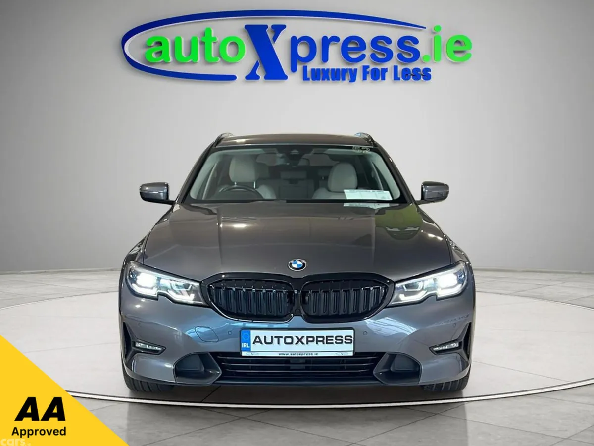 BMW 3-Series Estate, Petrol Hybrid, 2021, Grey