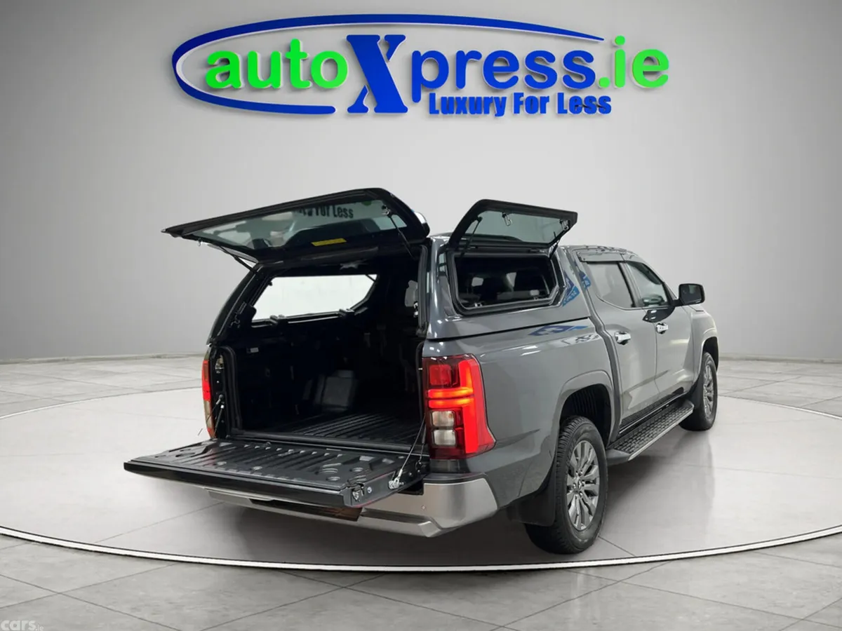 Mitsubishi Other Pick Up, Diesel, 2024, Grey