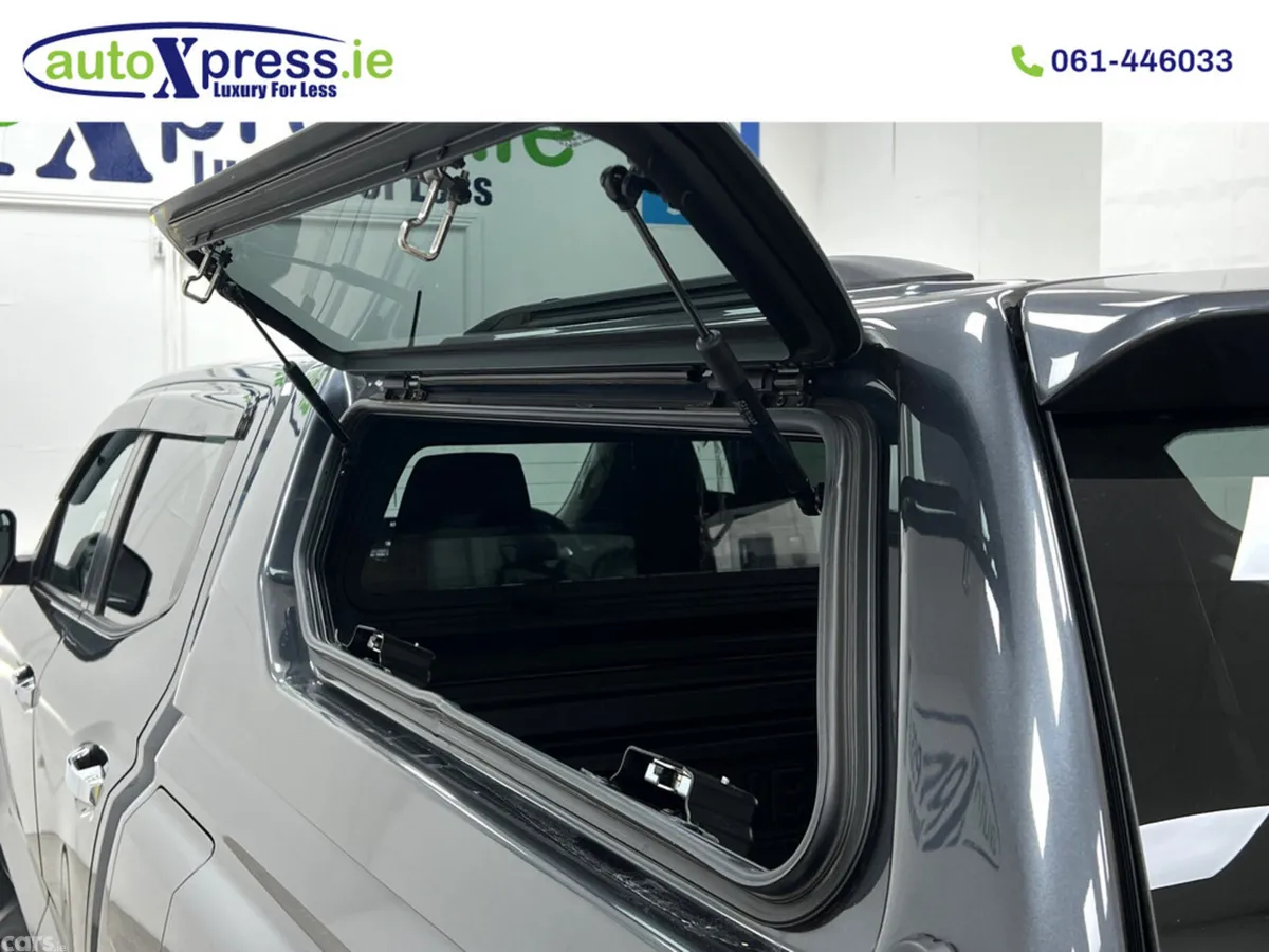 Mitsubishi Other Pick Up, Diesel, 2024, Grey