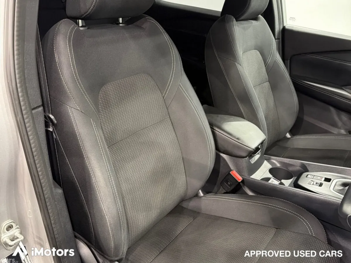 Nissan Qashqai SUV, Petrol, 2022, Grey