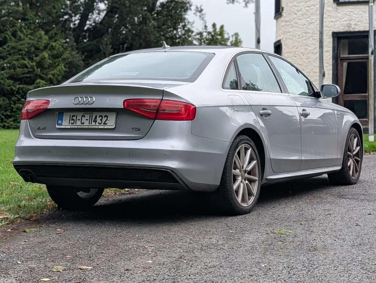 Audi A4 Saloon, Diesel, 2015, Silver