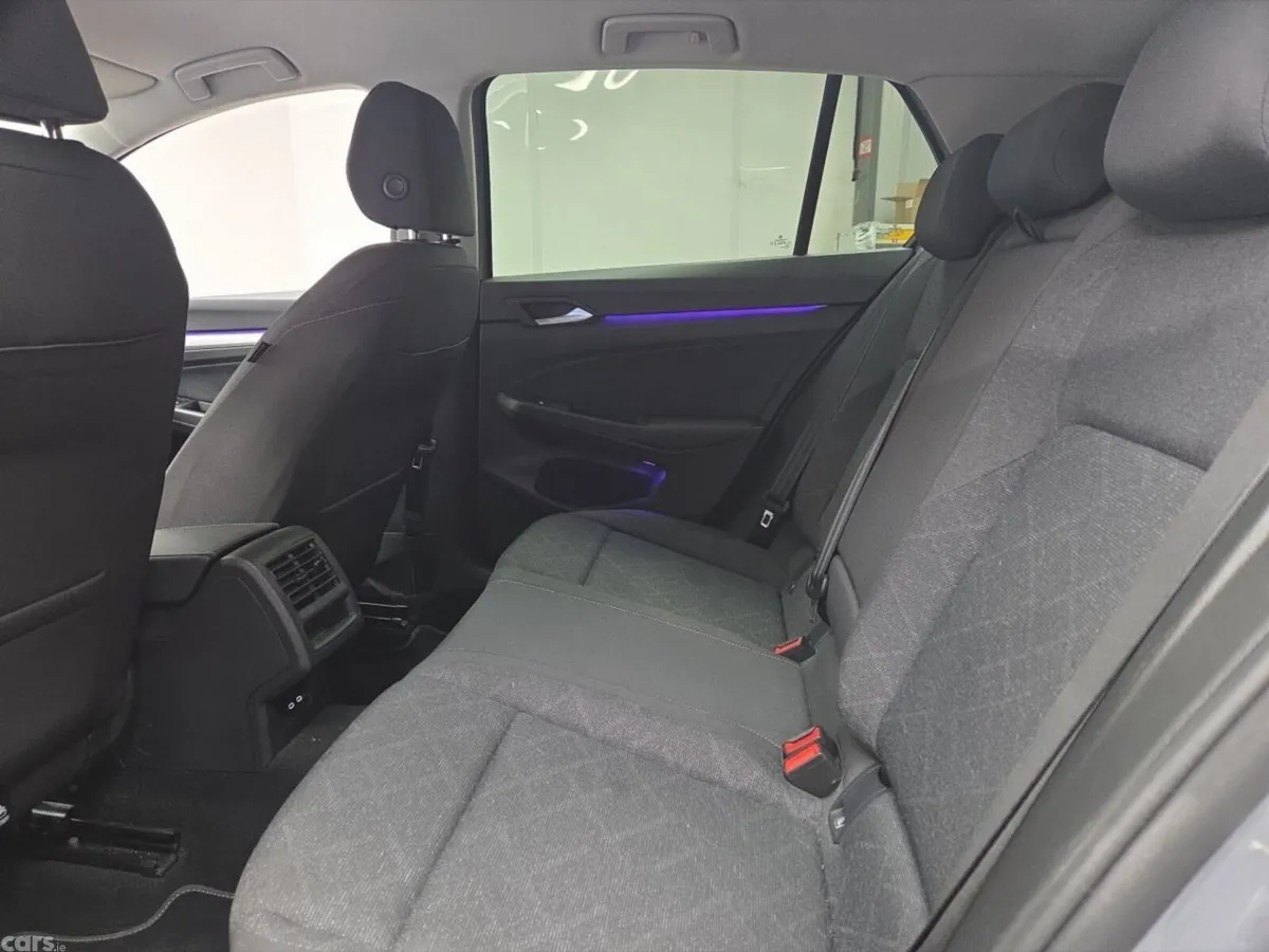 Volkswagen Golf Estate, Petrol, 2023, Grey