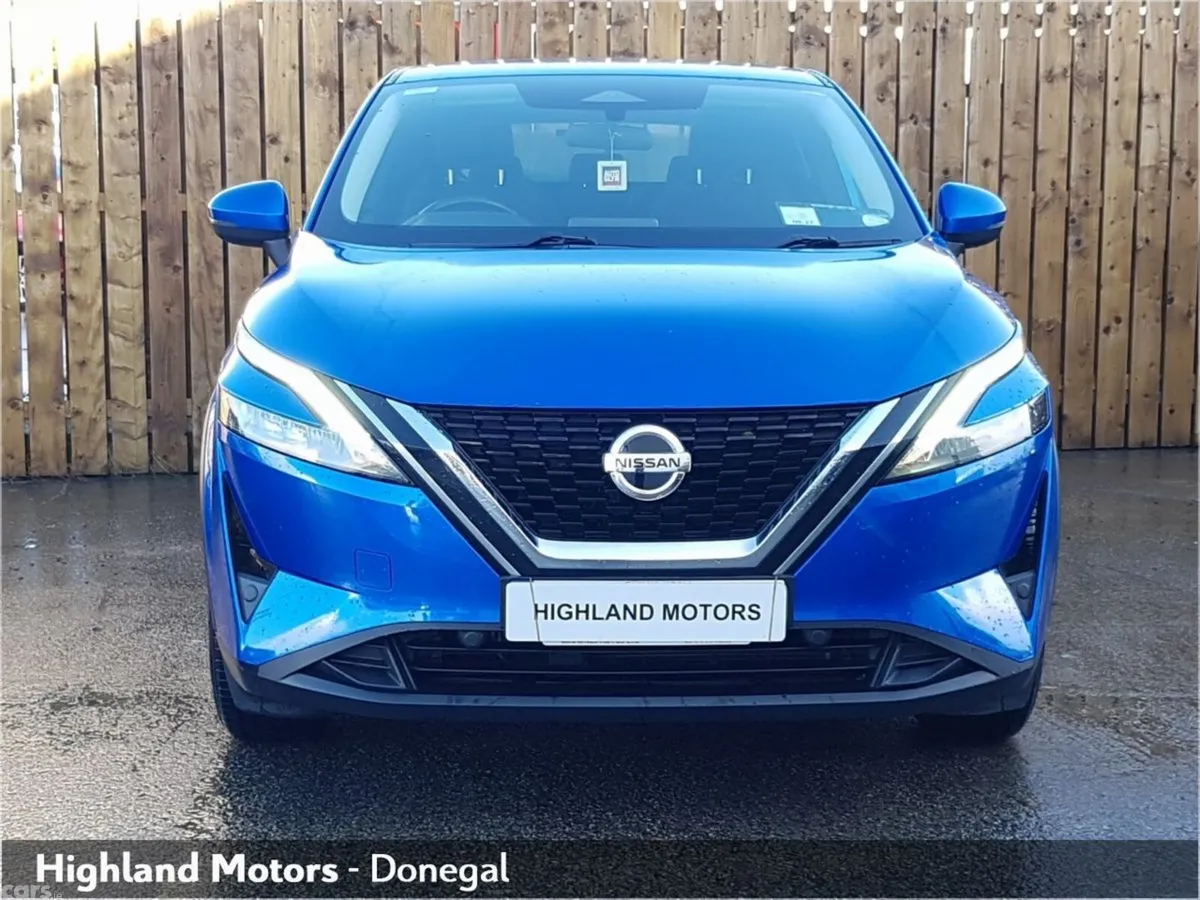 Nissan Qashqai Hatchback, Petrol, 2022, Blue