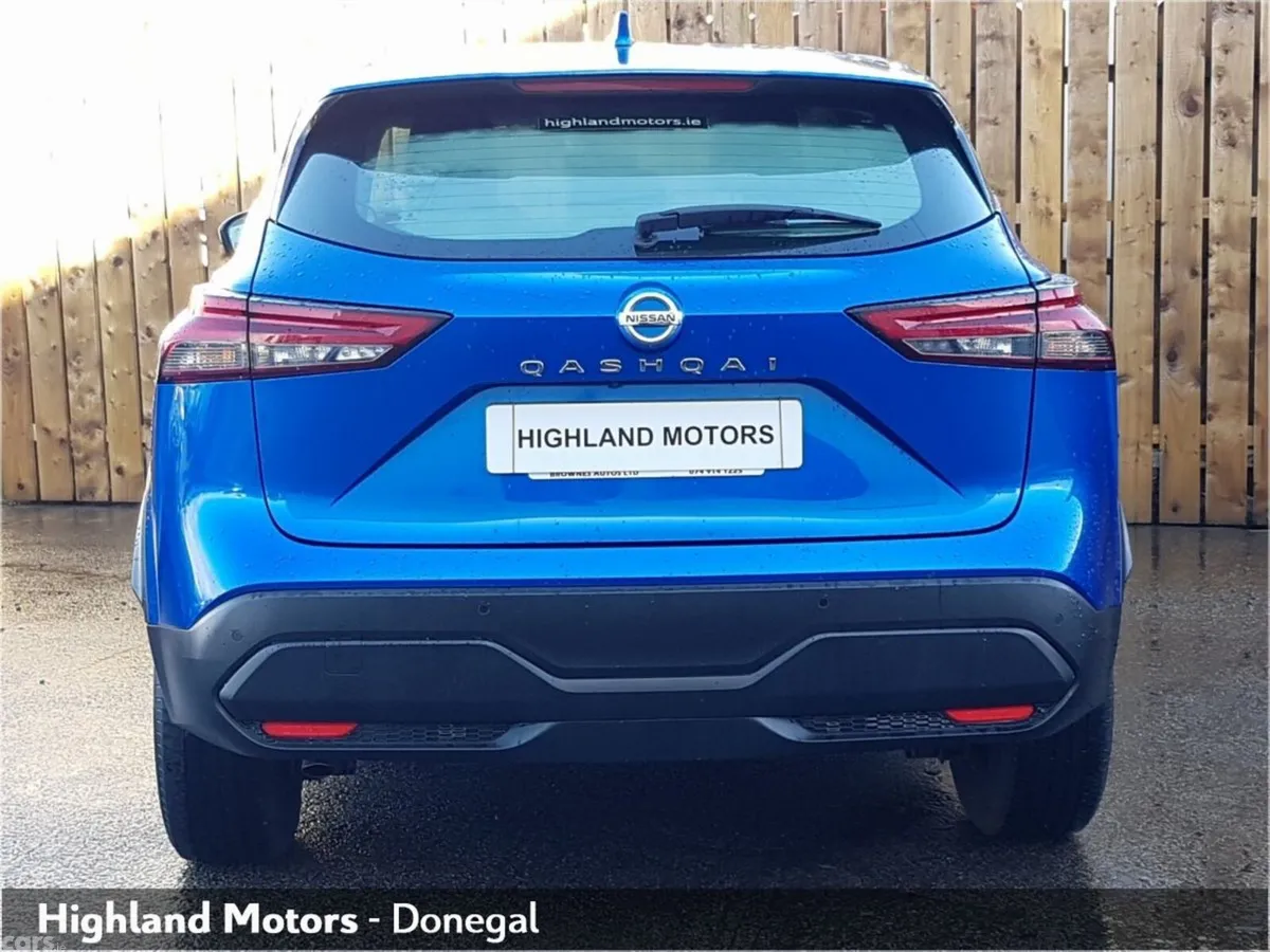 Nissan Qashqai Hatchback, Petrol, 2022, Blue