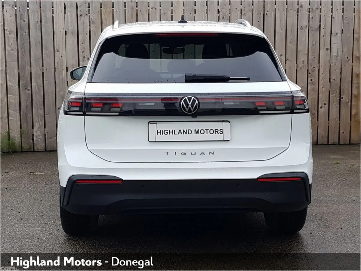 Volkswagen Tiguan SUV, Diesel, 2024, White