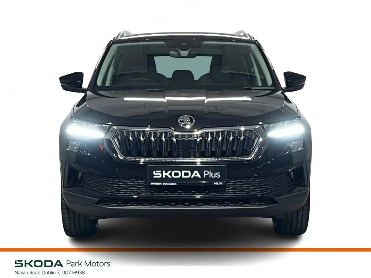 Skoda Karoq SUV, Petrol, 2026, Black