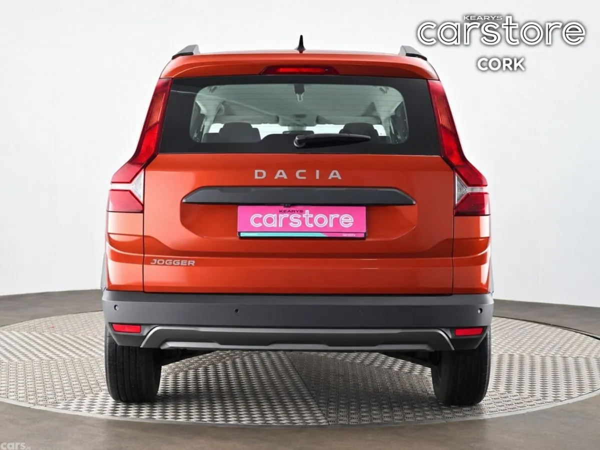 Dacia Jogger Estate, Petrol, 2023, Brown