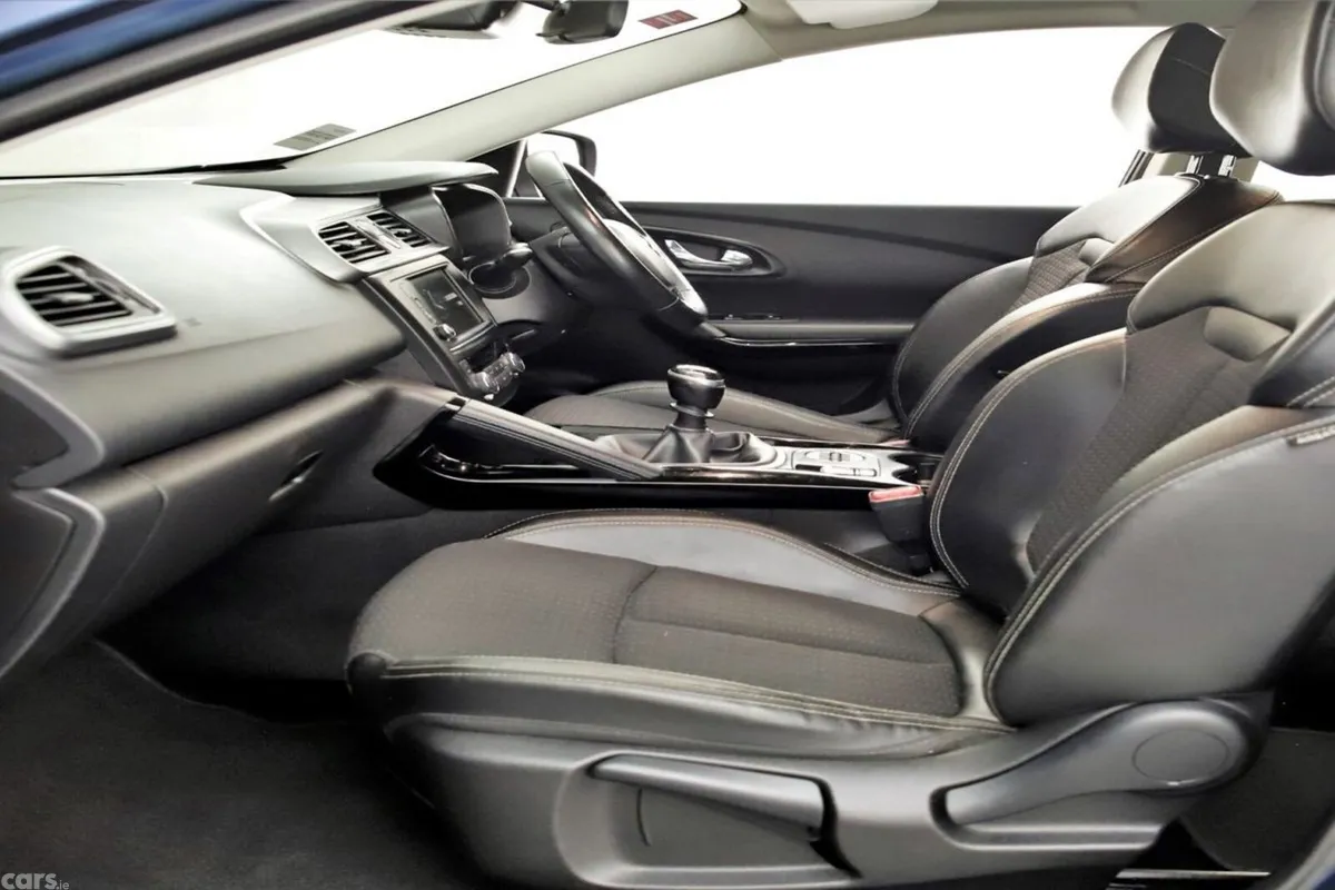 Renault Kadjar SUV, Diesel, 2018, Black