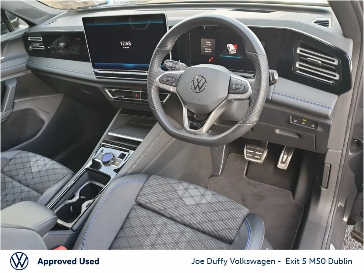 Volkswagen Tiguan SUV, Petrol Plug-in Hybrid, 2025, Grey