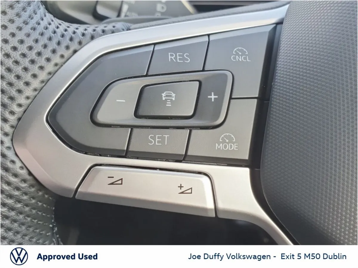 Volkswagen Tiguan SUV, Petrol Plug-in Hybrid, 2025, Grey